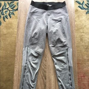 Grey Nike Pro Fitness leggings